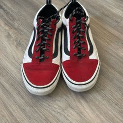 Vans Women’s Shoes – Size 7.5 – Good Condition – $25