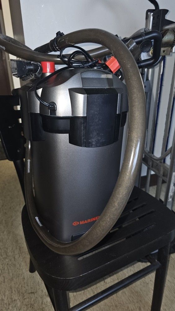 Marineland Magniflow 360 Canister Filter.