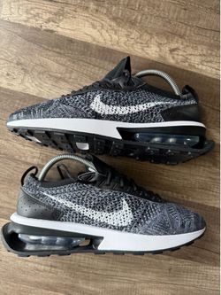 Nike Air Max Flyknit Racer sz 7.5
