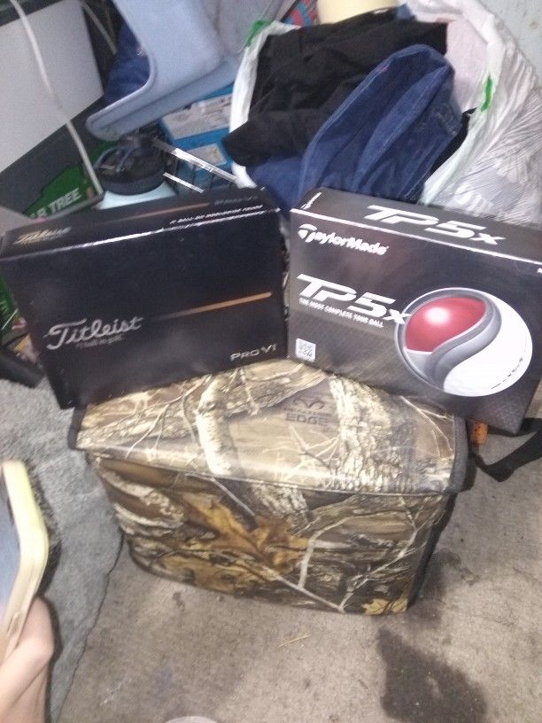Titleist Pro V1/ Taylormade TP5X Golf Balls