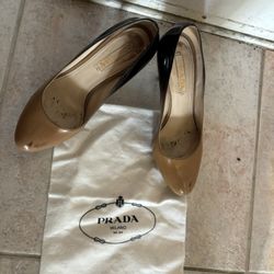 Prada dress shoes Ombre Platform High Heels sexy Pumps tan black colorblock 