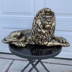 Golden Lion Statue