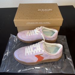 Dr. Scholl’s retro suede sneakers with a gum sole, Women's Good Ol Days Lace Sneaker Size 8