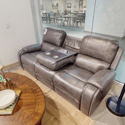 Double Reclining Sofa With Center Drop-Down Cupholders, And Usb Ports