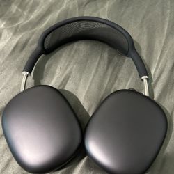 Apple AirPods Max