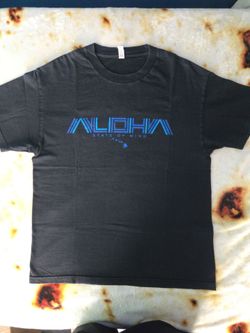 Hawaii shirt size L