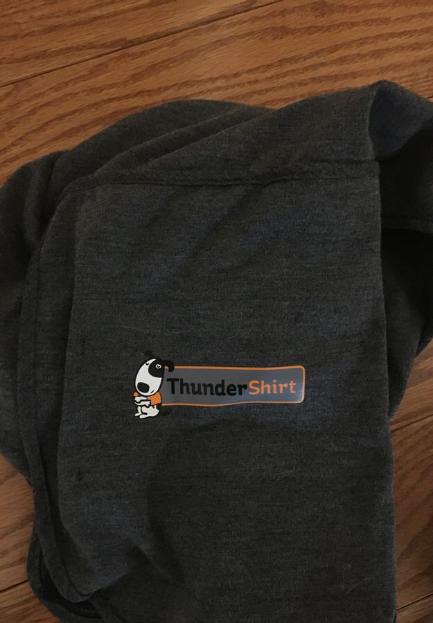 Thunder Shirt for Dog Anxiety (size M)