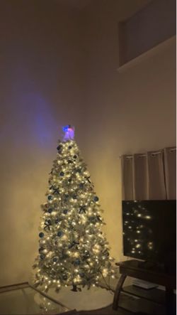 Flocked Edgewood 9ft Pine Pre-Lit Christmas Tree