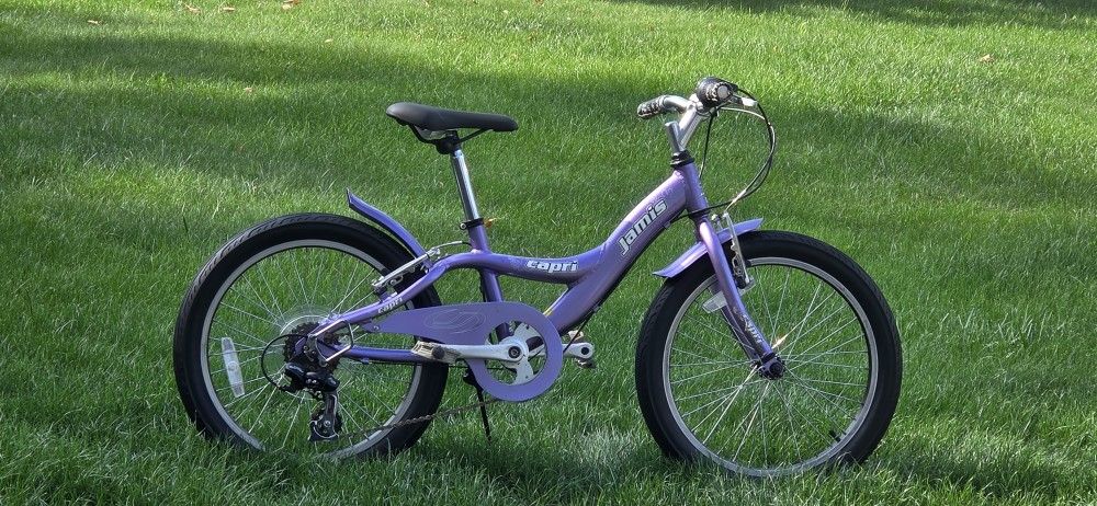 JAMIS CAPRI - GIRLS KIDS BIKE - 20 INCH WHEELS