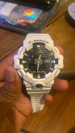 White Ga-700 G-SHOCK