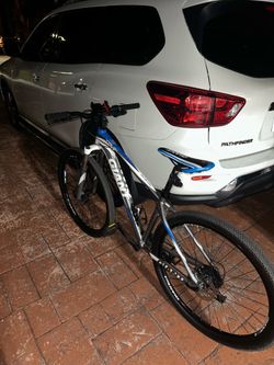 Road bike  Giant Talon 29 series