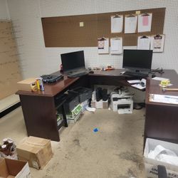 U Shaped Computer Desk 