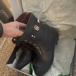 Tommy Rain Boots