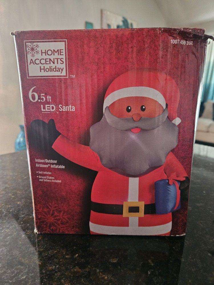 6.5ft Santa Clause