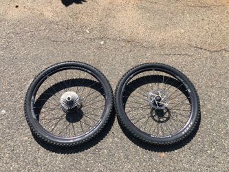 26” MTB BontragerTubeless Wheelset