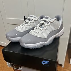 Jordan 11 Low Cement