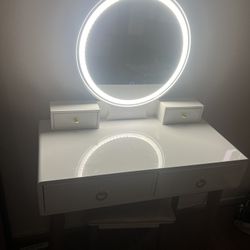 Makeup Vanity