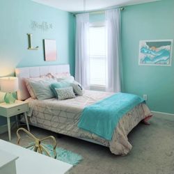 Brand New Wayfair White Tufted Platform Bed with Memory Foam Hybrid Mattress and Smart Box Spring Delivery Available