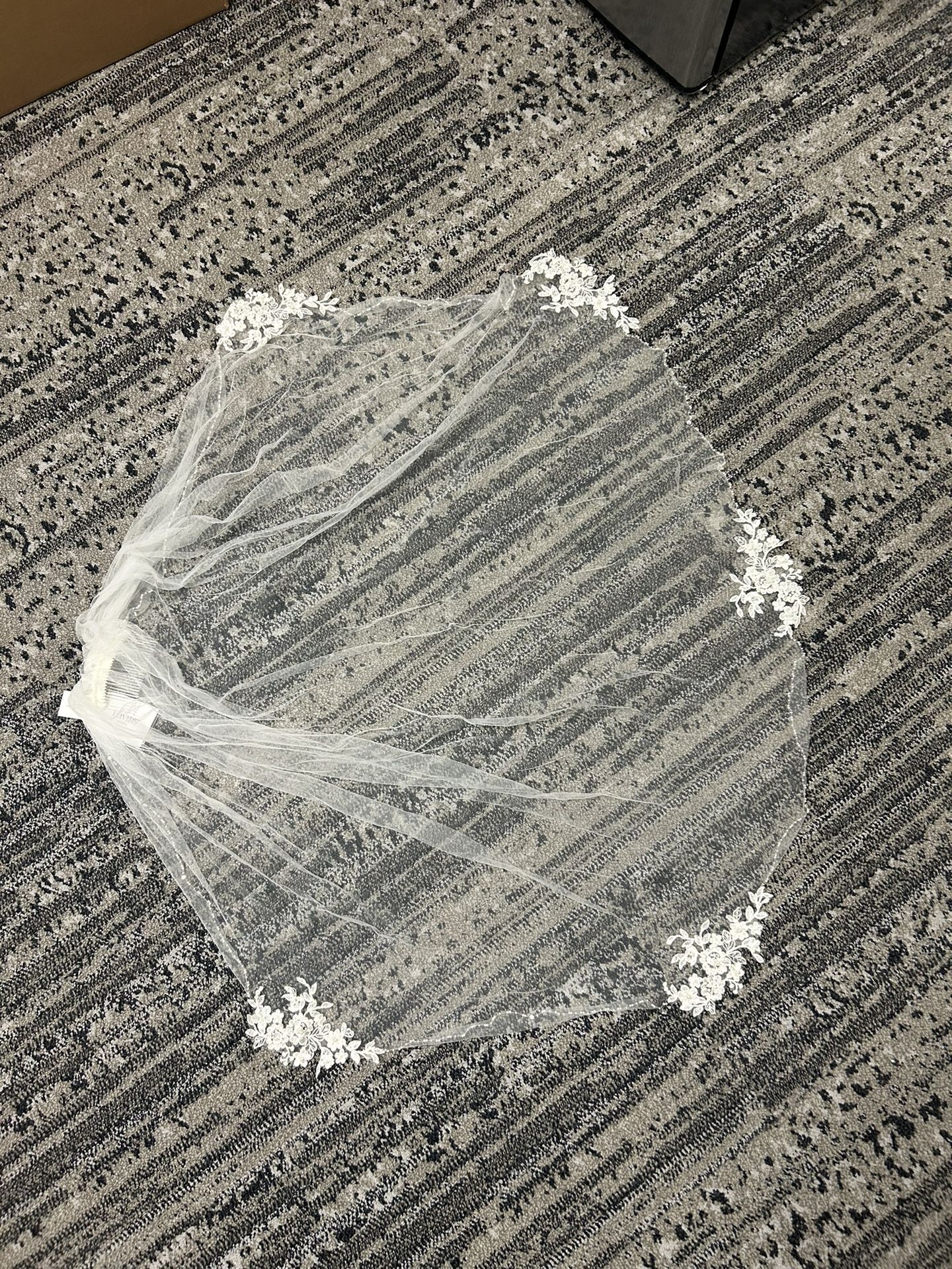 Brand New Wedding Veil