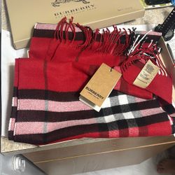 Burberry scarf 