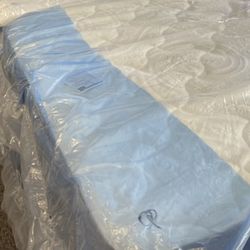 Queen Mattresses AND Box Spring