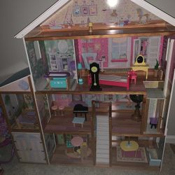 Large Dollhouse