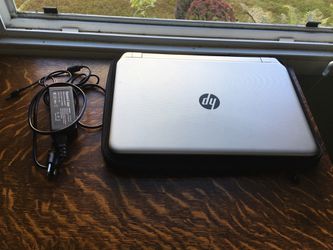 15” Hp Laptop with Case and Charger