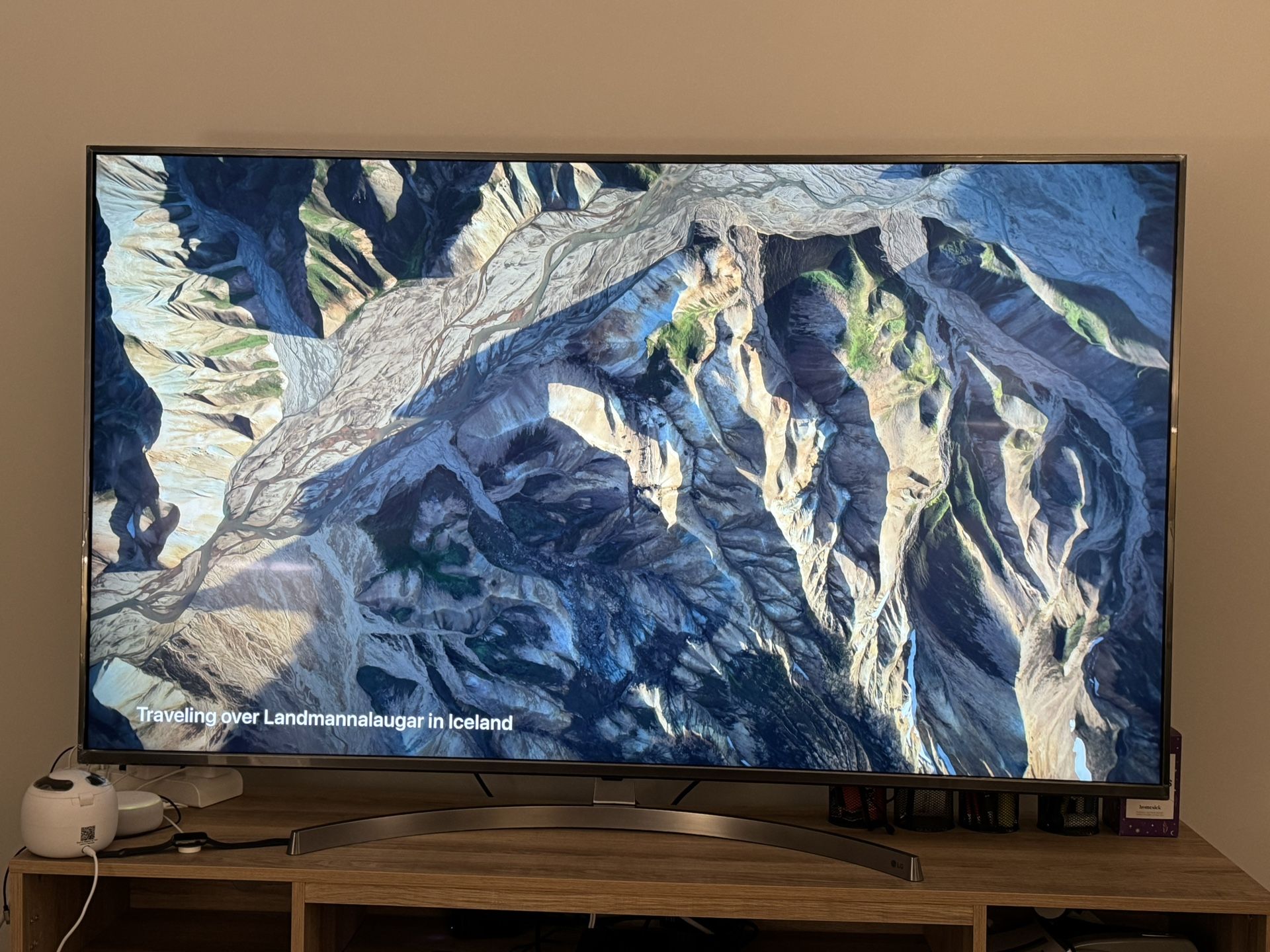4K Super UHD HDR LED Smart TV