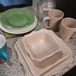 Dish Set