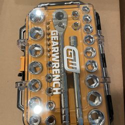 Brand New : GEARWRENCH MECHANICS TOOL SET 