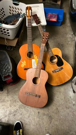 Lot of 3 vintage guitars for repair
