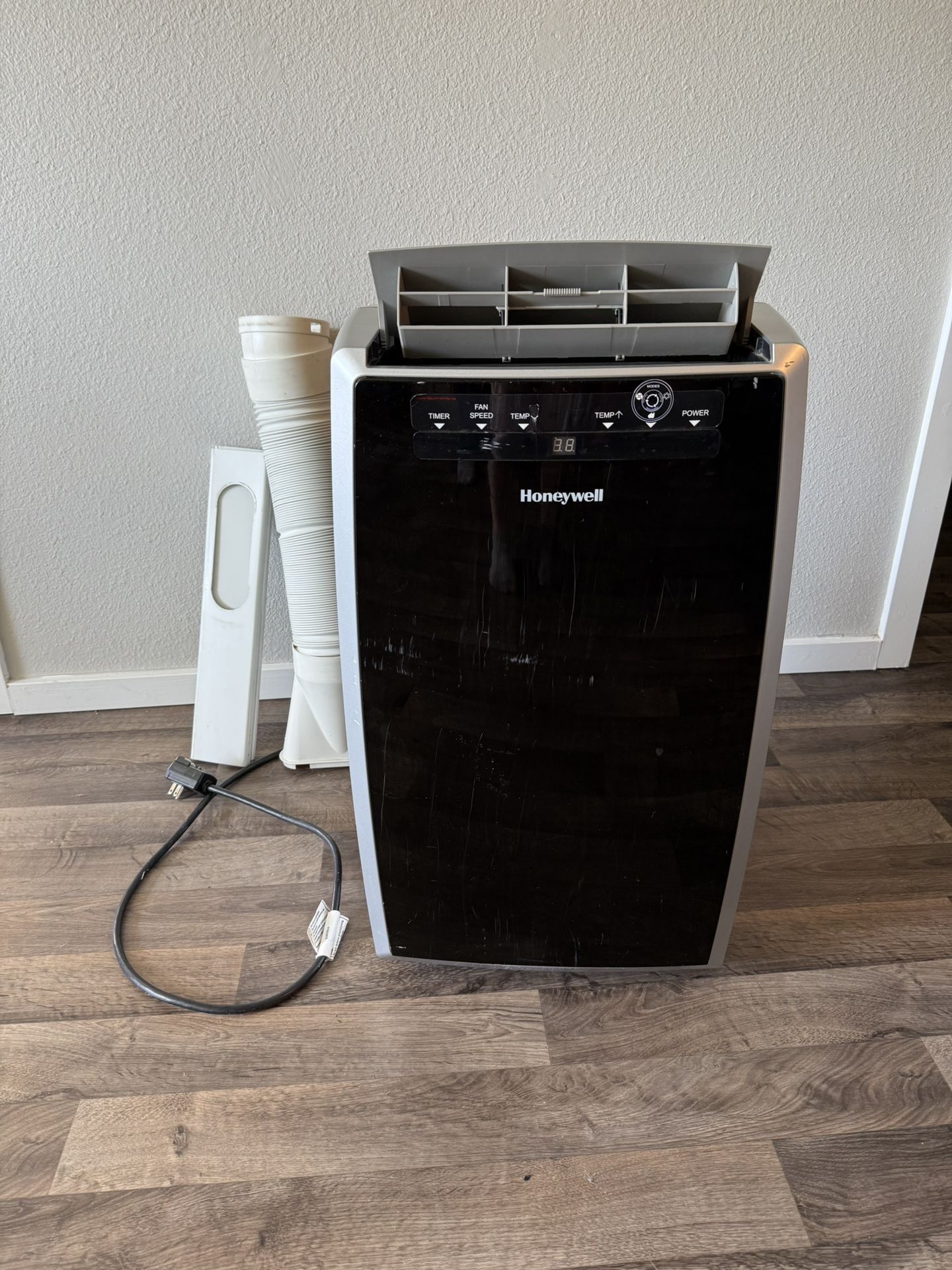 Honeywell 12,000 BTU Portable Air Conditioner (AC)