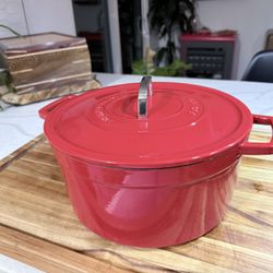 Martha Stewart 8 quart Dutch Oven