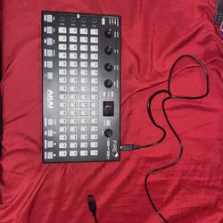 Akai Professional Fire