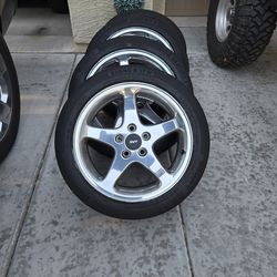 Mustang  Svt Cobra Wheels.