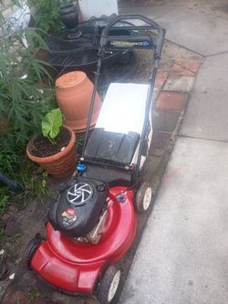 Toro Self Propelled Lawnmower
