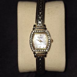 Vintage Precision By Gruen Womans Watch With Diamond Bezel Gold Tone