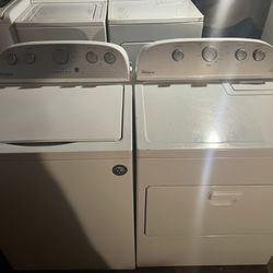 Nice Washer And Dryer Set Only 400$