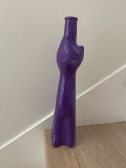 Purple Cat-Shaped Decorative Bottle