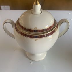Globe Sugar Bowl