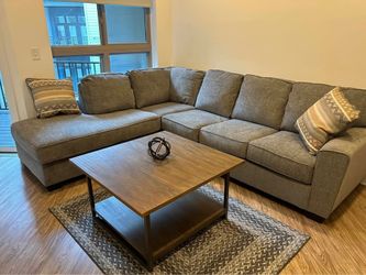  Ashley Furniture Gray 2pc Sectional Sofa with Left Chaise