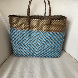  BEACH BAG.  Handwoven Plastic 