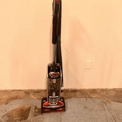 Shark Duo Clean vacuum