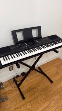 Yamaha PSR EW 310