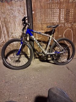 TREK 4300 in like new cond.  Nice at only $175