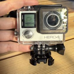 *KIT* GoPro Hero 4 Black Edition Action Camera & GoPro Hero+ Action Camera (with cases and accessories) *Like New*