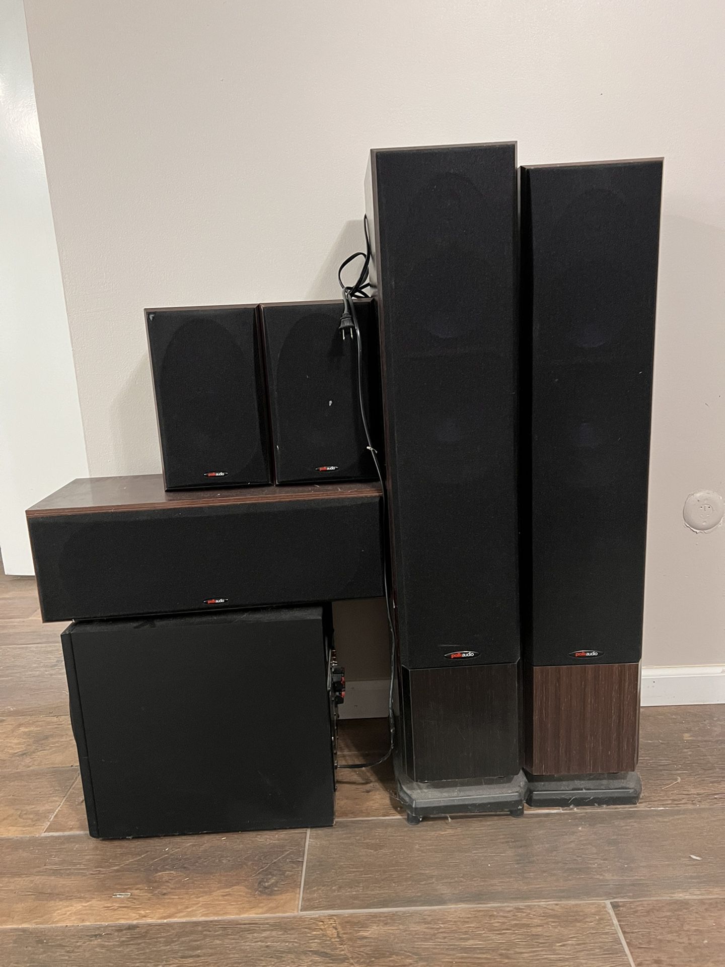 Polk Audio 5.1 channel Home Theater Systems  With Powered Subwoofer 