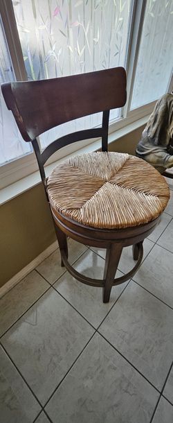 Counter Height Chairs