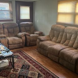 3 Recliner Couch Set
