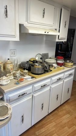 Kitchen items $.25 apiece